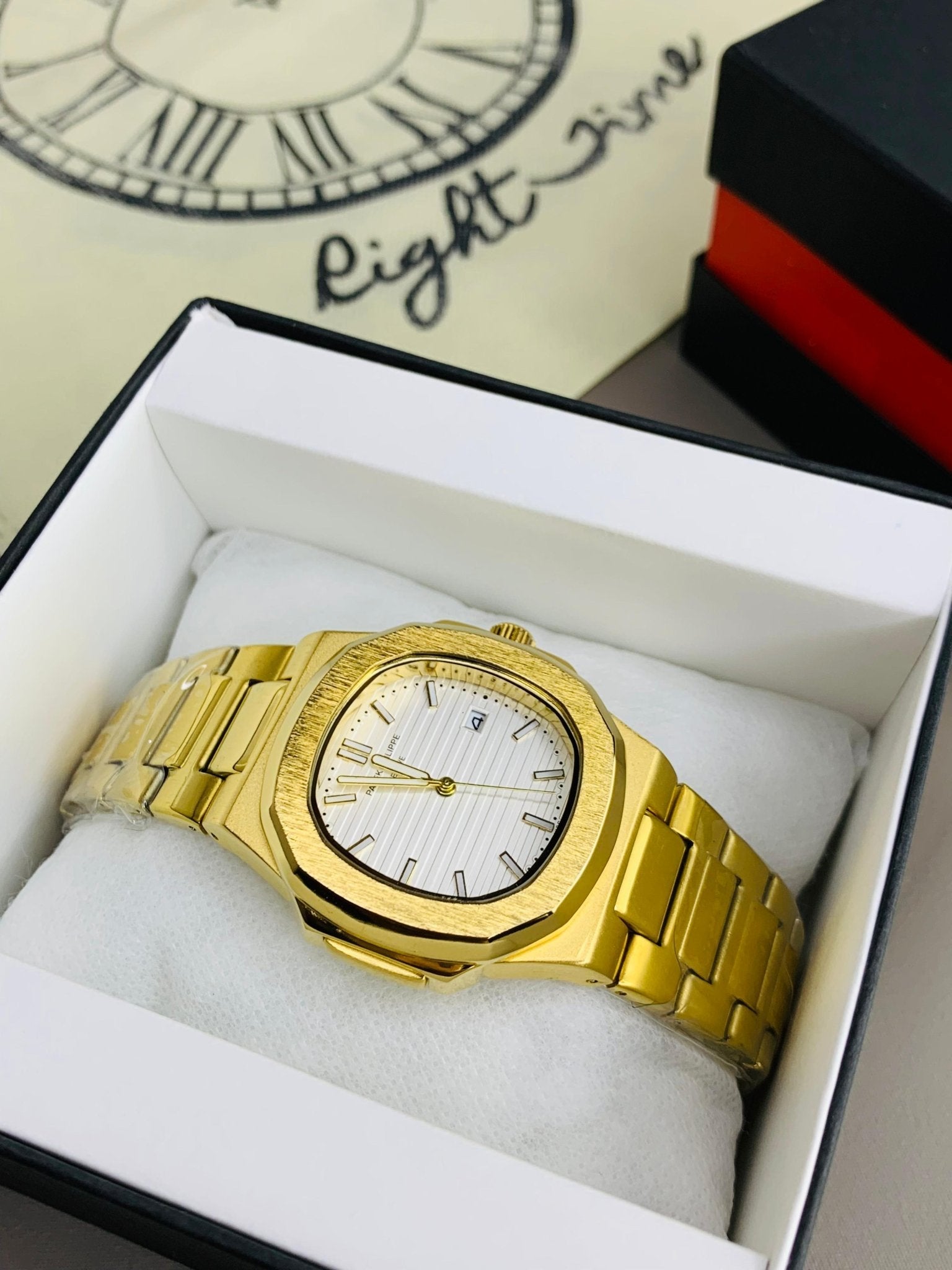 PP Nautilus| Golden White - RIGHT TIME