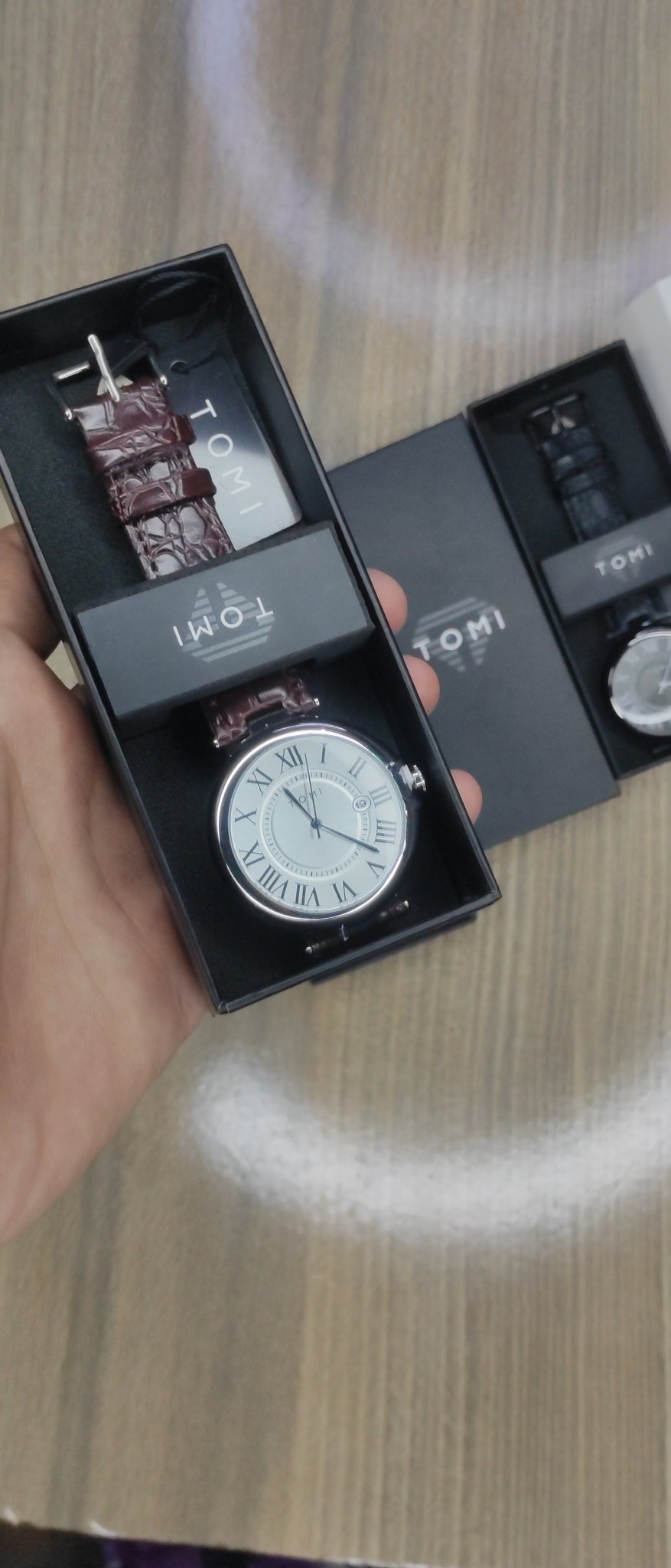 Tomi Casual - RIGHT TIME