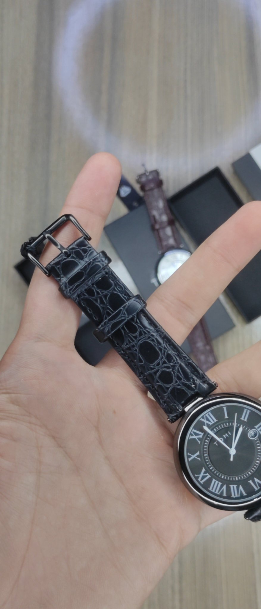 Tomi Casual Vintage Style - RIGHT TIME