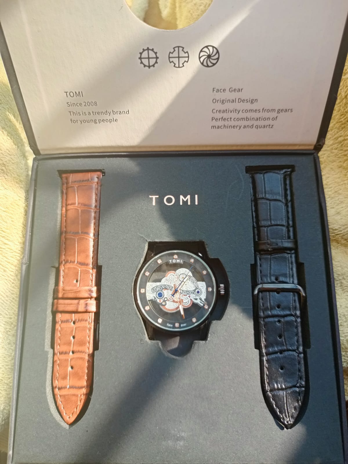 Tomi Dual Straps - RIGHT TIME